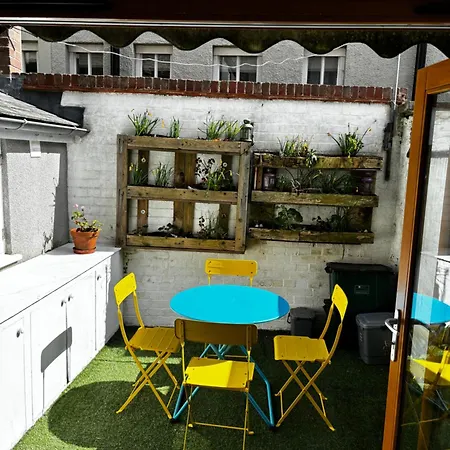 Compact, Central Apartment, Dog Friendly. Kingsbridge  Exterior photo