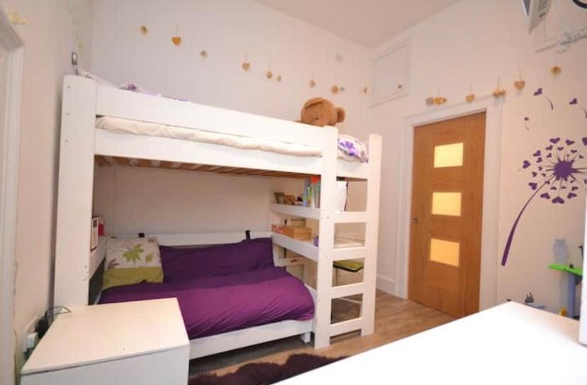 Apartment Compact, Apartment, Dog Friendly.